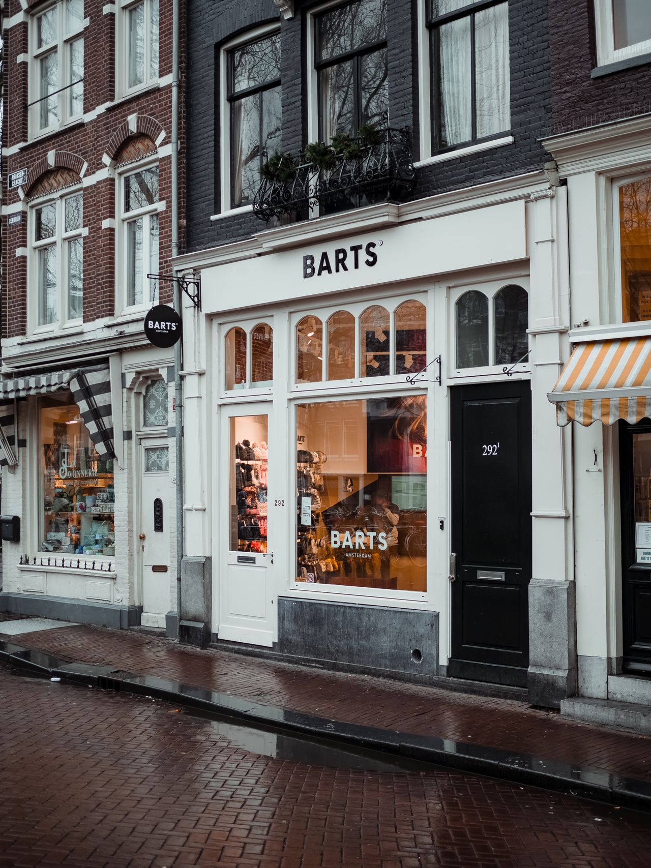 Store